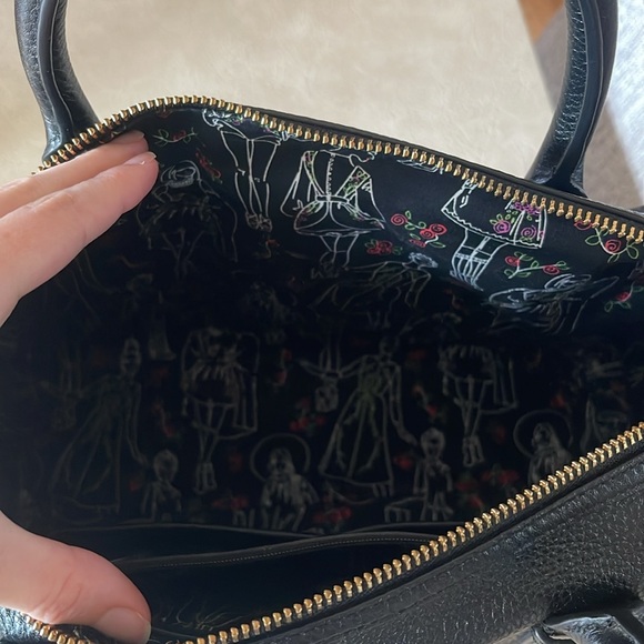 Vera Bradley Marlo Kiev Needlecraft Leather Satchel - Picture 4 of 13